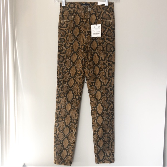 Zara High Rise Snakeskin Skinny Jeans - Picture 3 of 8